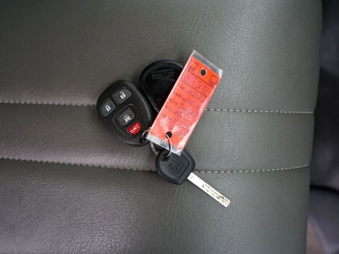 Used 2020 Chevrolet Express 2500 Work Van w/ Driver Convenience Package image 23