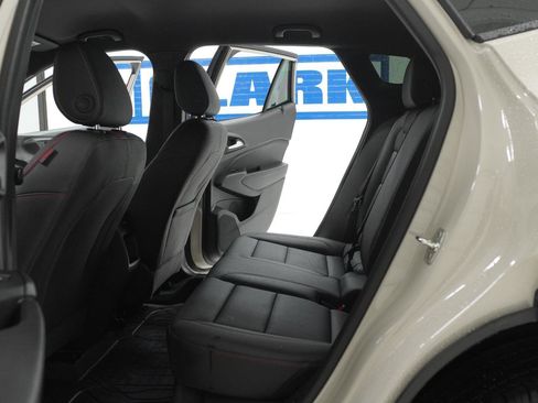 Used 2026 Chevrolet Trax RS w/ Driver Confidence Package FWD image 33