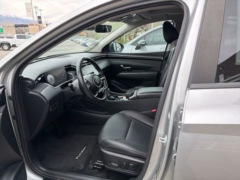 Used 2023 Hyundai Tucson SEL w/ Convenience Package image 11