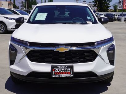 Used 2025 Chevrolet Trax LS
