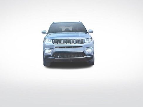 Used 2018 Jeep Compass Latitude FWD image 47