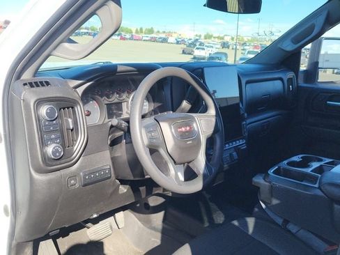 Used 2021 GMC Sierra 3500 4x4 Crew Cab w/ Fleet Convenience Package image 7