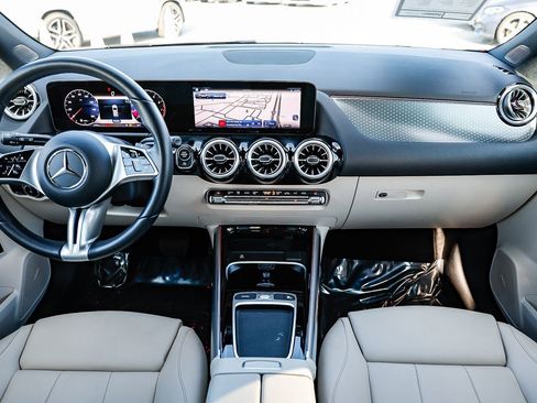 Certified 2025 Mercedes-Benz GLA 250 4MATIC image 7