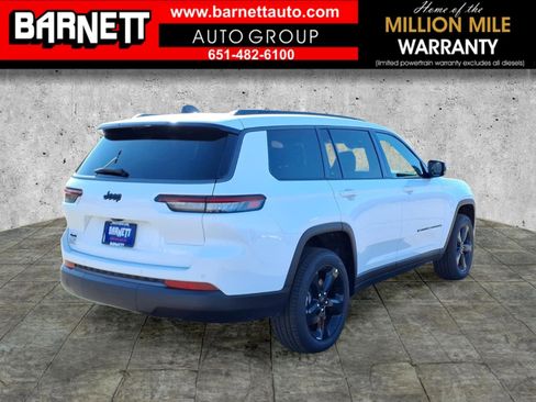 New 2026 Jeep Grand Cherokee L Limited w/ Limited Altitude Package AWD/4WD image 7