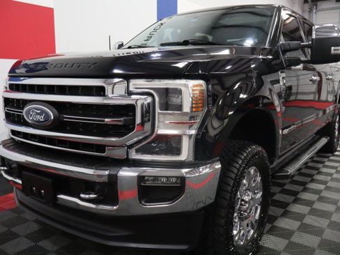 Used 2021 Ford F250 Lariat w/ Lariat Ultimate Package AWD/4WD image 13