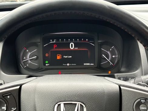 Used 2023 Honda Passport TrailSport image 14