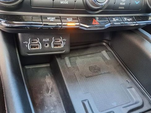 Certified 2022 Dodge Durango R/T w/ Blacktop Package image 10