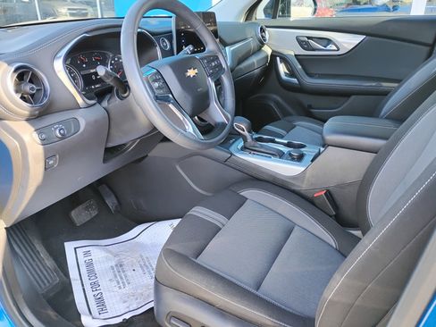 Used 2024 Chevrolet Blazer LT w/ Convenience Package image 11