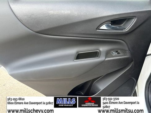 Used 2024 Chevrolet Equinox LT FWD image 19