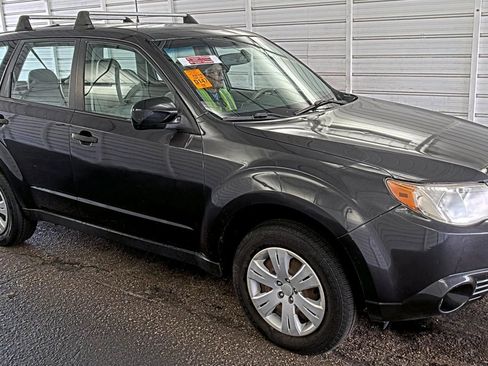Used 2010 Subaru Forester 2.5X image 13