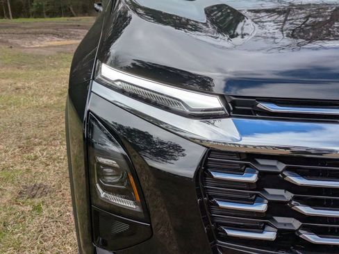 New 2026 Chevrolet Equinox LT w/ Convenience Package II image 10