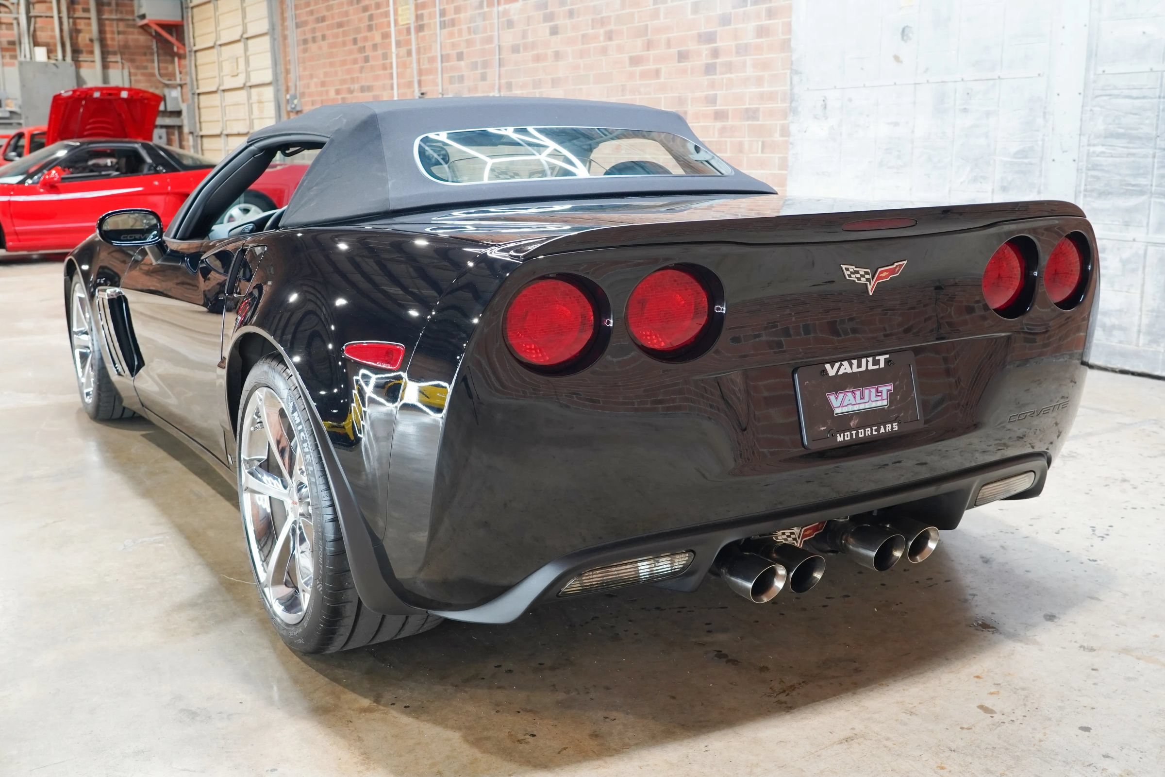 Used 2011 Chevrolet Corvette Grand Sport w/ Preferred Equipment Group RWD image 10