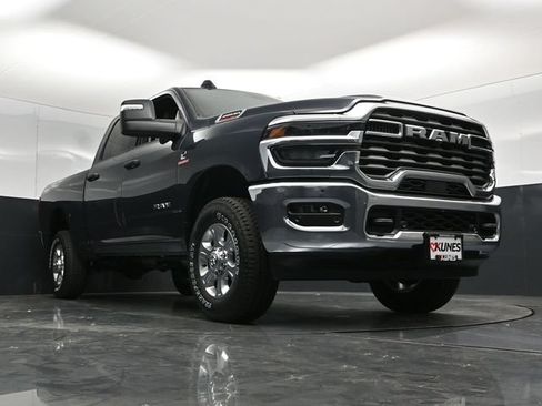 New 2026 RAM 2500 Big Horn AWD/4WD image 56