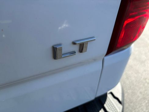 Used 2022 Chevrolet Silverado 1500 LT image 9