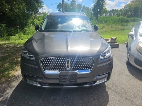 Used 2020 Lincoln Aviator Reserve w/ Equipment Group 202A AWD/4WD image 4