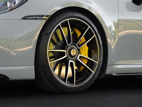 Used 2022 Porsche 911 Turbo S image 22