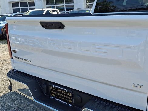 Used 2025 Chevrolet Silverado 1500 LT image 28
