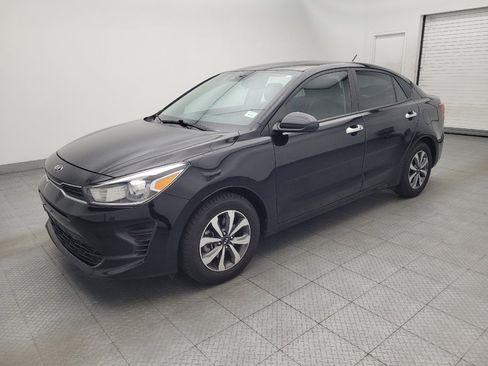 Used 2021 Kia Rio S w/ Technology Package FWD image 2