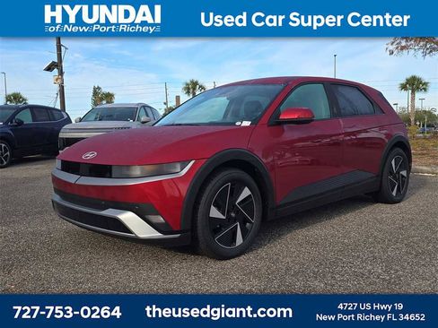 New 2026 Hyundai Ioniq 5 SEL image 2