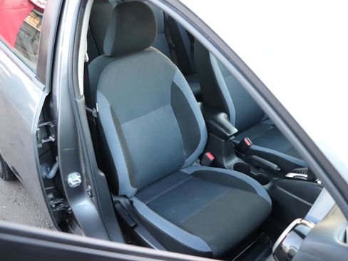 Used 2024 Nissan Versa SV image 14