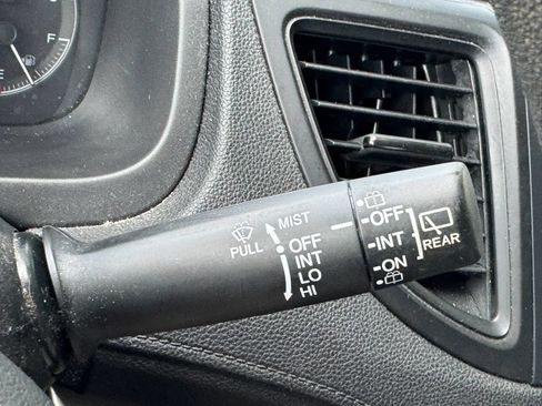 Used 2016 Honda CR-V LX image 31