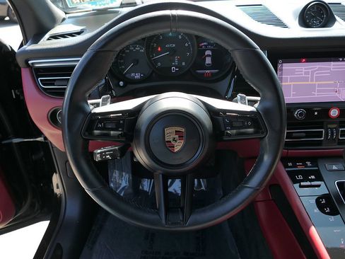 Used 2022 Porsche Macan GTS AWD/4WD image 17