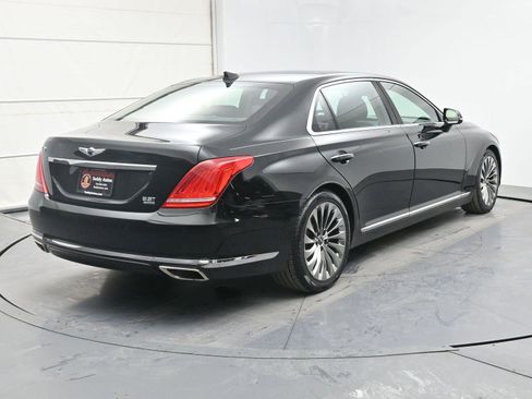 Used 2017 Genesis G90 3.3T Premium image 24