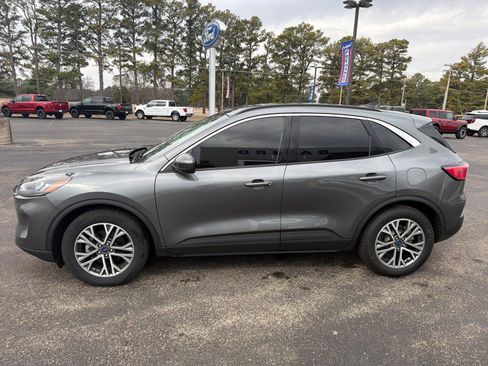 Used 2022 Ford Escape SEL w/ Technology Package image 21