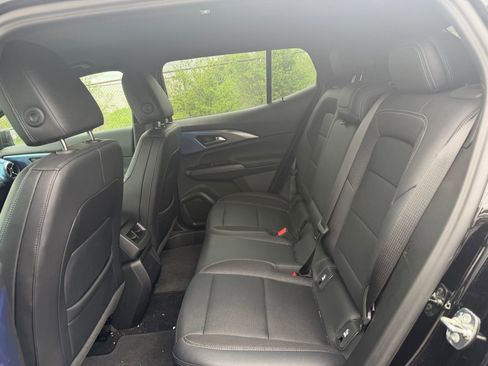 Used 2024 Chevrolet Equinox EV LT AWD/4WD image 6