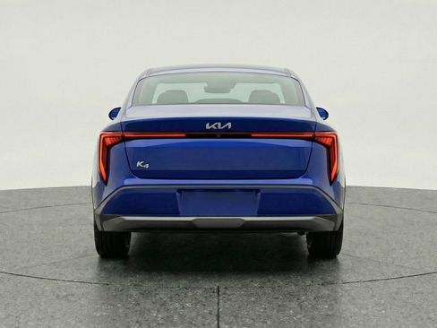 Used 2025 Kia K4 FWD image 7