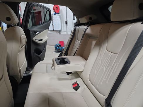 Certified 2024 Buick Encore GX Avenir w/ Avenir Convenience Package AWD/4WD image 15