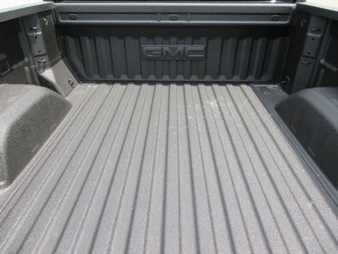 New 2026 GMC Sierra 1500 Elevation w/ Elevation Premium Package AWD/4WD image 9