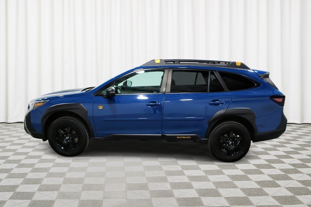 Used 2022 Subaru Outback Wilderness AWD/4WD image 6