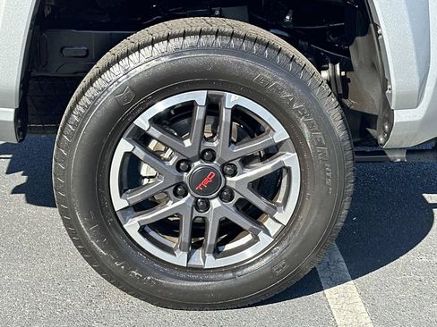 Used 2024 Toyota Tacoma TRD Sport RWD image 8