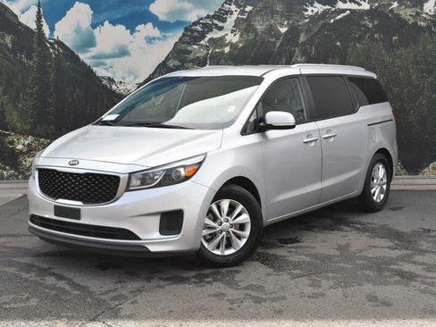 Used 2016 Kia Sedona LX w/ LX Convenience Package FWD image 6