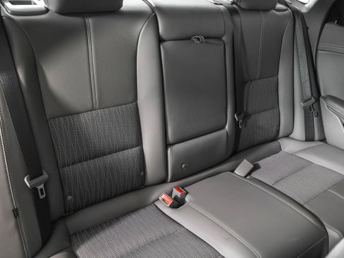 Used 2019 Chevrolet Impala LS image 39