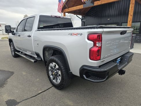 Used 2022 Chevrolet Silverado 2500 Custom w/ Gooseneck/5TH Wheel Package image 5