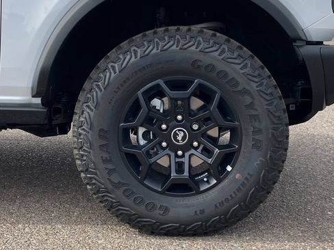 New 2026 Ford Bronco Badlands AWD/4WD image 10
