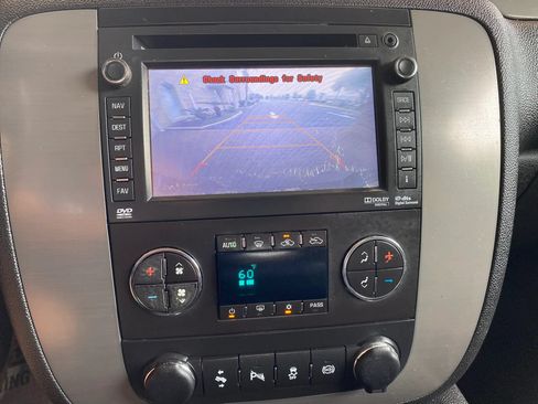 Used 2014 Chevrolet Silverado 2500 LTZ w/ LTZ Plus Package AWD/4WD image 29