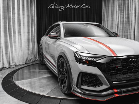 Used 2023 Audi RS Q8 4.0T Quattro Black Optic Exec w/ Black Optic Package image 46