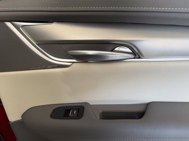 Used 2023 Cadillac XT5 Premium Luxury FWD image 28