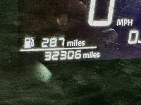 Used 2025 Nissan Kicks S FWD image 19
