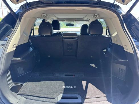 Used 2016 Nissan Rogue SL w/ SL Premium Package AWD/4WD image 34