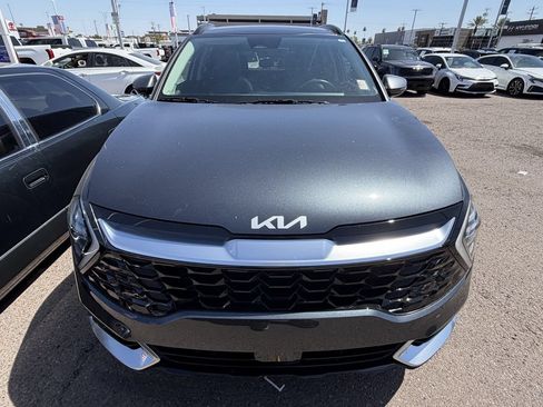 Certified 2024 Kia Sportage SX FWD image 3