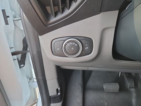 Used 2023 Ford Transit Connect XL FWD image 28