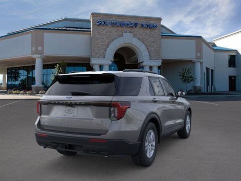 New 2026 Ford Explorer Active image 8