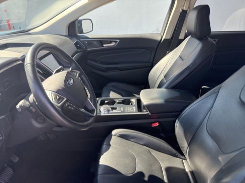 Used 2020 Ford Edge Titanium w/ Equipment Group 301A image 20