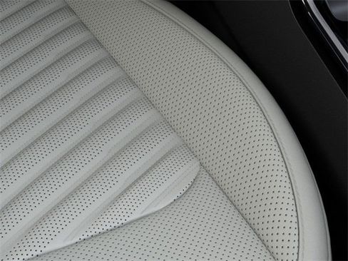 New 2025 Kia Sorento SX Prestige w/ Sage Leather Package image 24