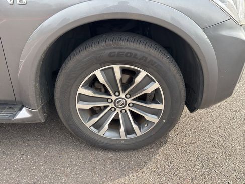 Used 2018 Nissan Armada SL w/ Moonroof Package image 10