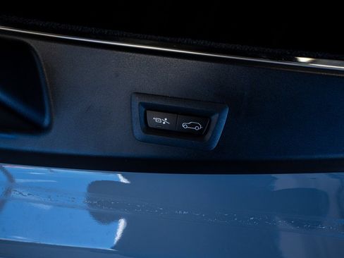 Used 2022 Rolls-Royce Cullinan image 68